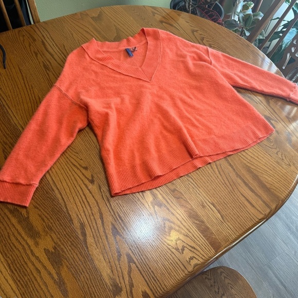 Pilcro Sweater Size XL 100% Cashmere - Picture 1 of 7